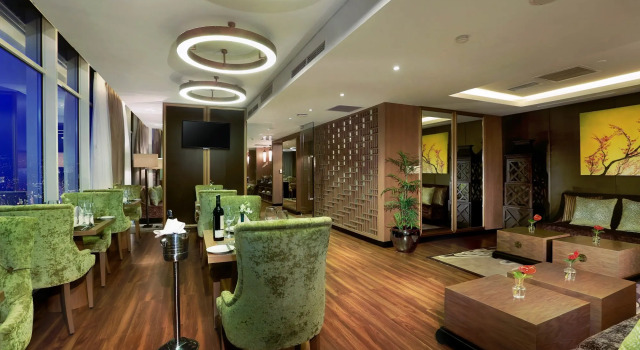 Aston Priority Simatupang Hotel and Conference Center, Book Hotel Hotels in Jakarta with Parking, Parking