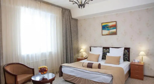 Одноместный полулюкс Золотой Дракон / Golden Dragon ApartHotel