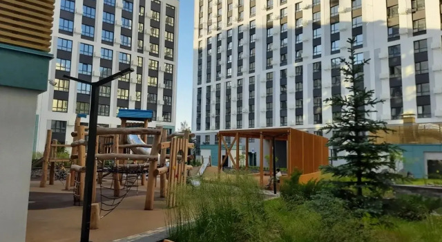 Uyutnaya novaya s panoramnym vidom s 14 etazha Flat, Prenota Appartamento Hotel a Samara con parcheggio, Parcheggio