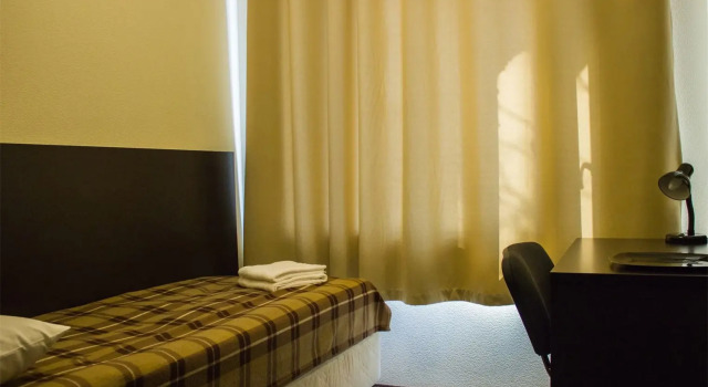 2 Rooms Family Triple room Discovery Hotel