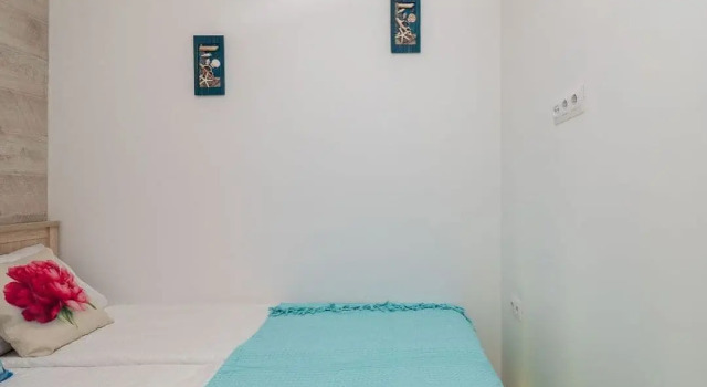 Четырёхместные апартаменты c 1 комнатой с балконом Апартаменты More Rooms в ЖК Лето апр150