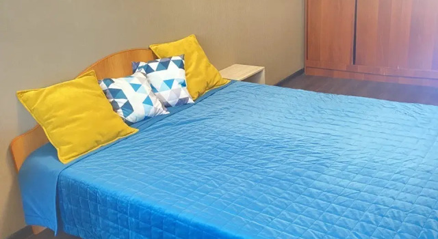 Na Ulitse Chkalova 30 Apartments, Prenota Appartamento Hotel a Barnaul con parcheggio, Parcheggio