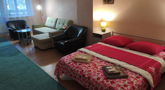 Odnokomnatnaya studiya 1 Flat, Prenota Appartamento Hotel a Samara con parcheggio, Parcheggio