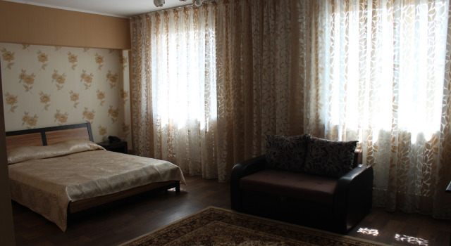 Трёхместный номер Comfort Hotel Zumrat