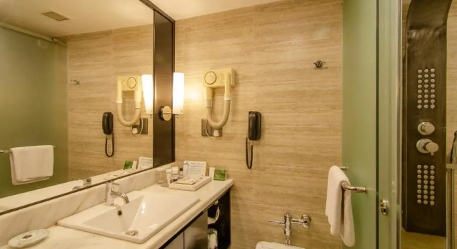 Двухместный номер Deluxe с красивым видом из окна Отель Pan Pacific Sonargaon