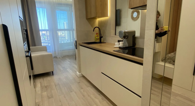 Uyutnaya Studiya Zhasmin Flat, Buchen Sie Ferienwohnung Minsk Minskaja Woblasz