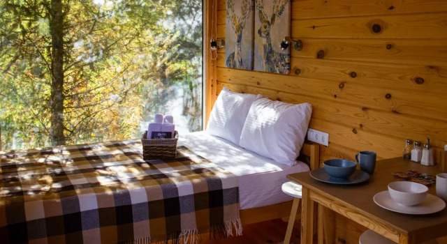 Pobeg Iz Goroda Recreation camp, Book Tourist Base Shalinskoe Mansky Rayon