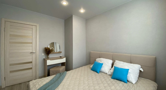 Semeynie Dvukhkomnatnyye Apartments, Prenota Appartamento Tjumen' 