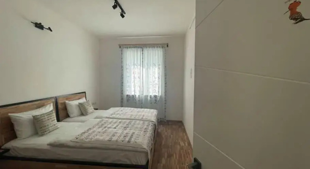 Tooi Ecolodge Private house, Book Feriehus Villaer i Shirak region, Villa