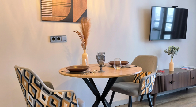 Irtysh 1107 Apartments, Prenota Appartamento Omsk Omsky District
