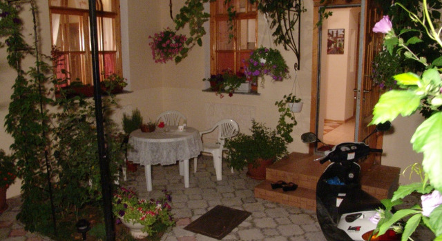 Yuzhnyij Dom Apartments, Rezervovat Apartmán Evpatorya 