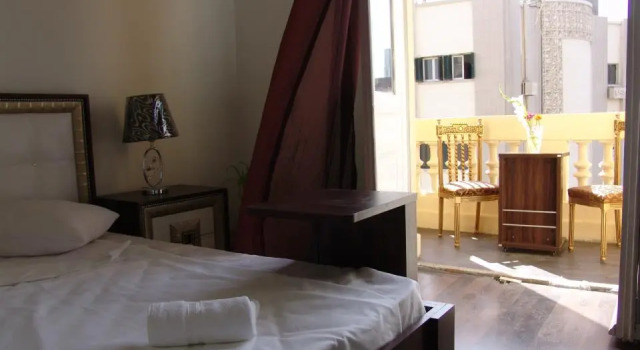 Двухместный полулюкс с балконом и с видом на город Hotel Grand Royal Cairo