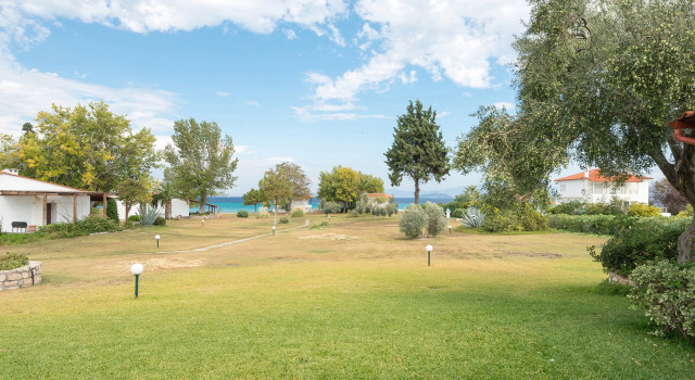 Tricot Beachfront House Pefkohori, Book Villa Pefkohori 