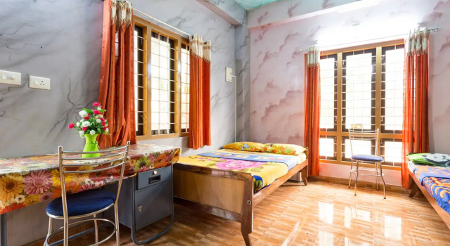 WIND VALLEY HOMESTAY Guest House, Rezerwuj Pensjonat Ramakkalmedu Karnataka