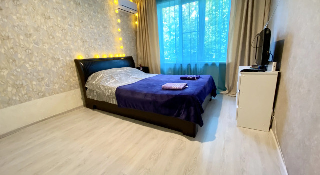 Uyutnaya Odnushka Flat, Prenota Appartamento Hotel a Central Russia con parcheggio, Parcheggio