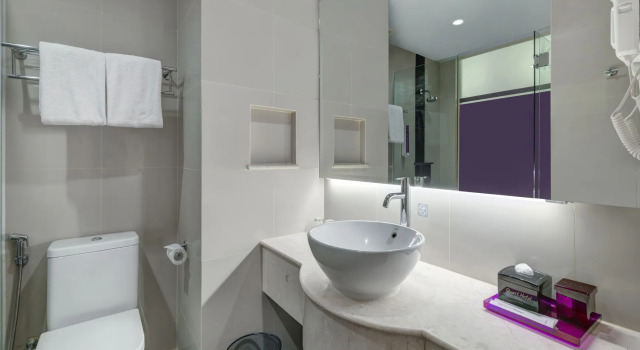 Двухместный номер Superior Quest Hotel Darmo - Surabaya by ASTON