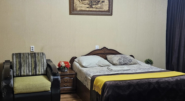 Квартира на Ленина 62 кв 77, Забронировать Апартаменты/квартира Отели Ямало-Ненецкого автономного округа - Урал с парковкой, Парковка