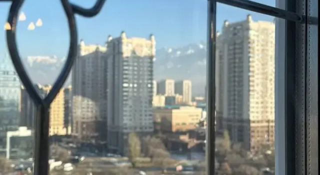 Апартаменты Апартаменты Уютные вблизи ТРЦ Mega Almaty