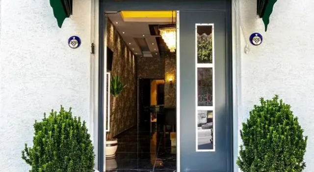 Solo Special Hotel, Varaa Hotelli Hotellit Marmara-alue pysäköinnillä, Pysäköinti