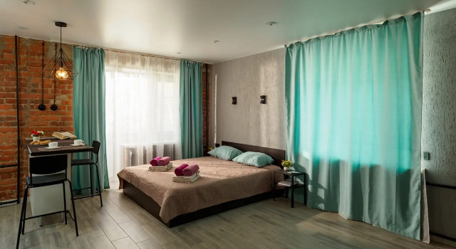 Four-bed Apartment с балконом Апартаменты Николаева 6