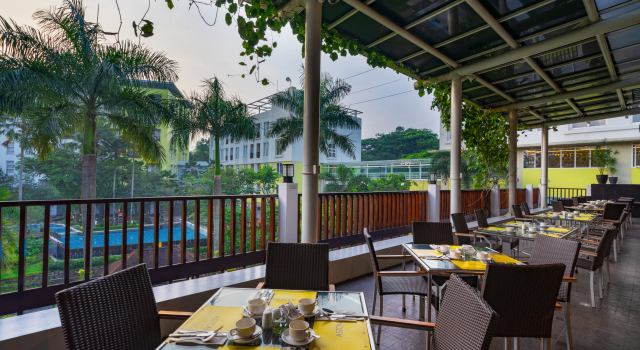 Aston Bogor Hotel and Resort, Book Ferieresort Hoteller i Sawah med pool, Swimmingpool