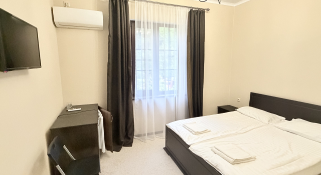 Standart çift kişilik oda DzhaNat Hotel