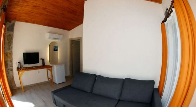 Семейный номер Standard с балконом и с красивым видом из окна Бутик-отель Begonvillage Tatil Evleri