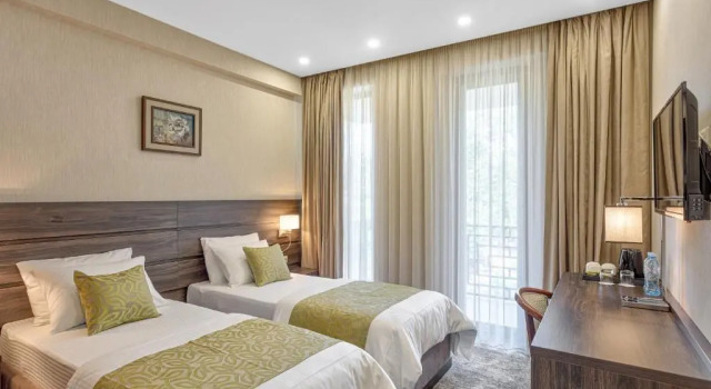 Двухместный номер Standard с балконом Vinum Hotel
