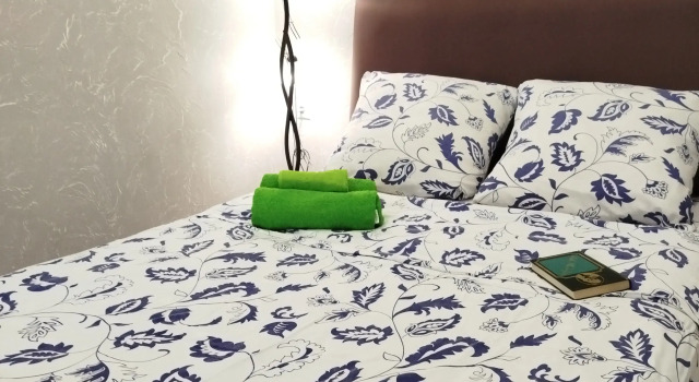 Dvuhkomnatnaya v Tsentre goroda Pskova Flat, Prenota Appartamento Hotel economici a Pskov Region