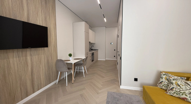 Апартаменты Квартира Яркая Меридиан 74 Residence