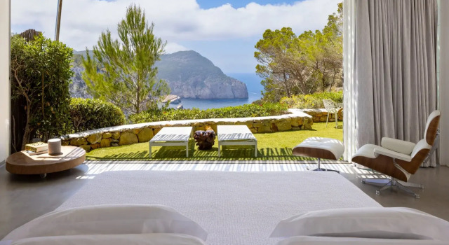 Люкс Presidential с видом на море Отель Hacienda Na Xamena, Ibiza