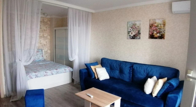 Апартаменты Квартира Cozy and bright apartment