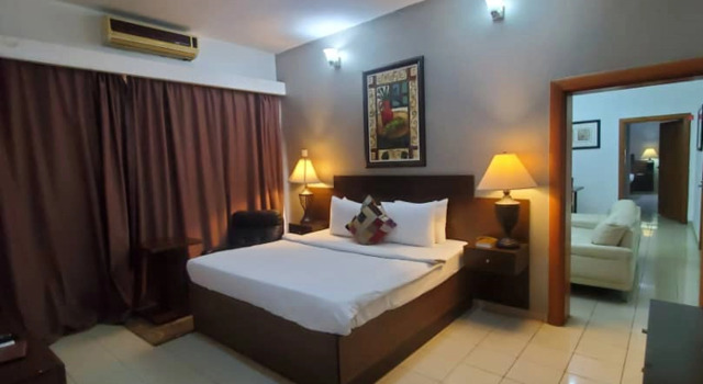 Suite Presidenziale Statement Suites Hotel
