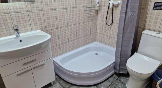 Четырёхместный семейный коттедж Отель ArcticBrewery Hotel