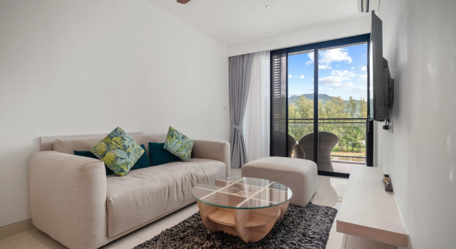 Двухместный номер Comfort c 1 комнатой с балконом Апарт-отель Cassia Residences in Laguna by Banyan Living