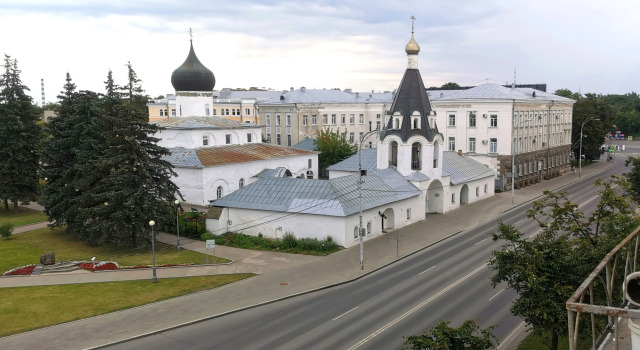 Vidovaya Dvushka U Kremlya Flat, Prenota Appartamento Pskov 