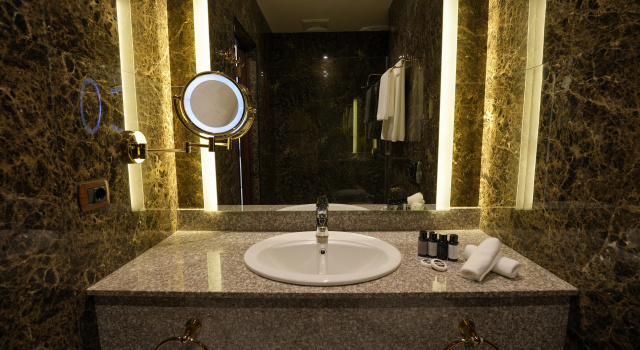 Люкс Superior с балконом и с красивым видом из окна Eighty Eight Deluxe Hotel & Spa