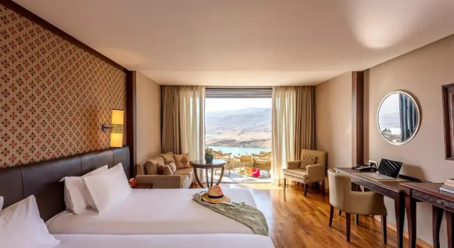 Двухместный номер Standard с балконом и с видом на озеро Widiane Resort