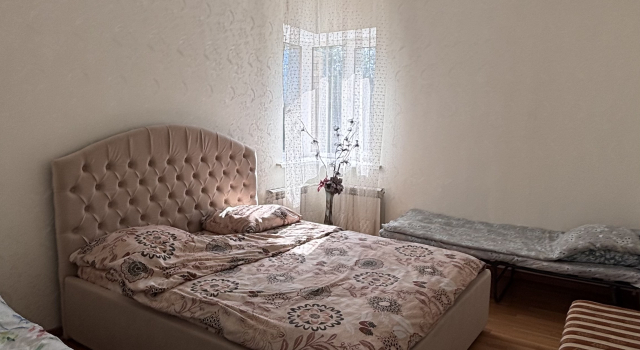 Uyutny Private House, Buchen Sie Ferienhaus Hotels in Oblast Moskau mit Parkplatz, Parkplätze