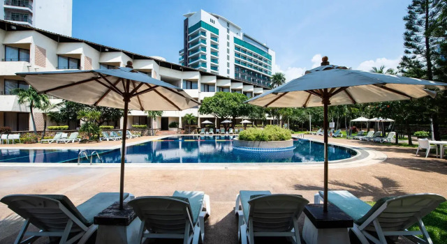 Отель Tropicana 