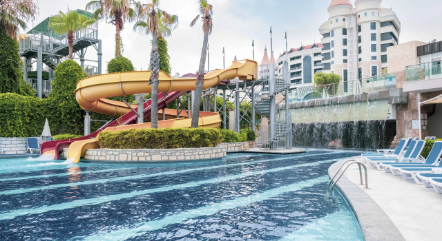 Sealife Buket Resort & Beach Hotel – All Inclusive