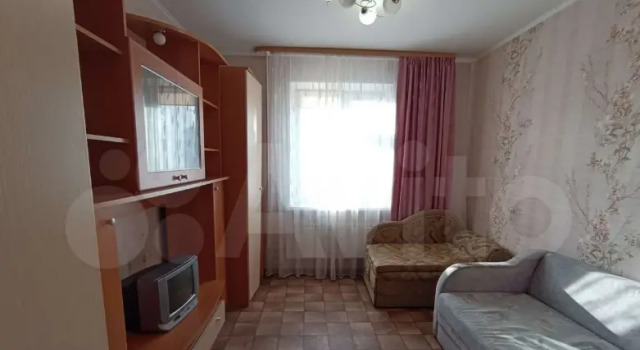 Квартира на 40 лет Победы 11