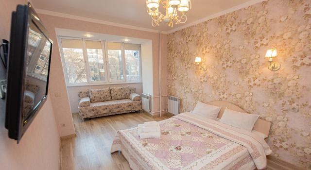 3komnatnay kvartıra ulıca Respubliki 92 Flat, Buchen Sie Ferienwohnung Hotels in Tyumen Region mit Parkplatz, Parkplätze