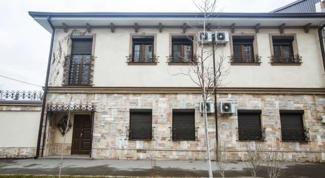 AziaWay Apart-Hotel, Varaa Huoneistohotelli Kum Tashkent