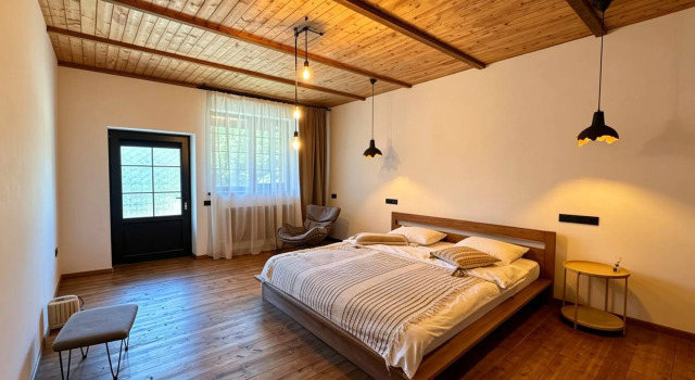 Standard Doppel Zimmer mit Balkon und mit Bergblick Debatoun