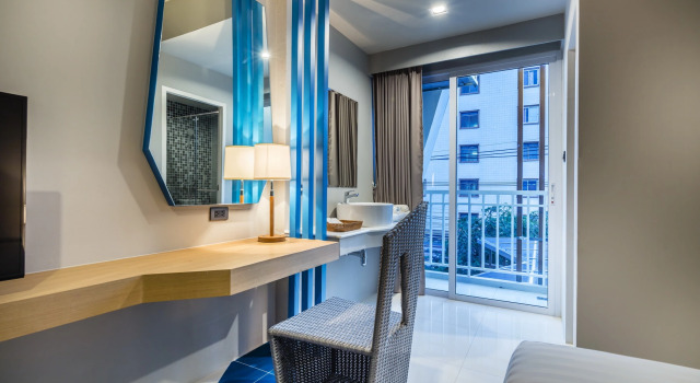 Студия Отель Atelier Suites