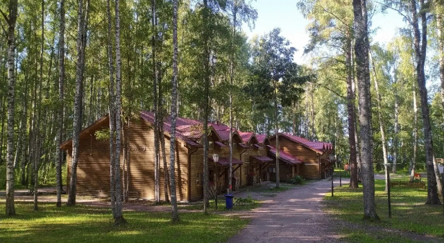 Таунхаус с 2 комнатами База Отдыха Загородный клуб Дача