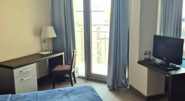 S Balkonom S Vidom Na Vodu #518 Apartments, Prenota Appartamento Astrachan' Astrakhan Region