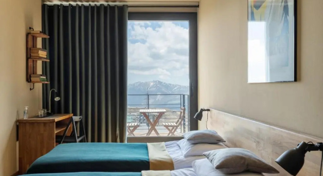 Quadrum Gudauri Ski & Yoga Resort Hotel, Rezerwuj Ośrodek wypoczynkowy Hotele w Mtkheta-Mtianeti z basenem, Basen