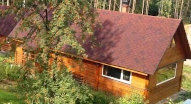 Okhotnichiy Domik Private House, Rezervovat Rekreační dům Hotely v Petrohrad s parkováním, Parkování